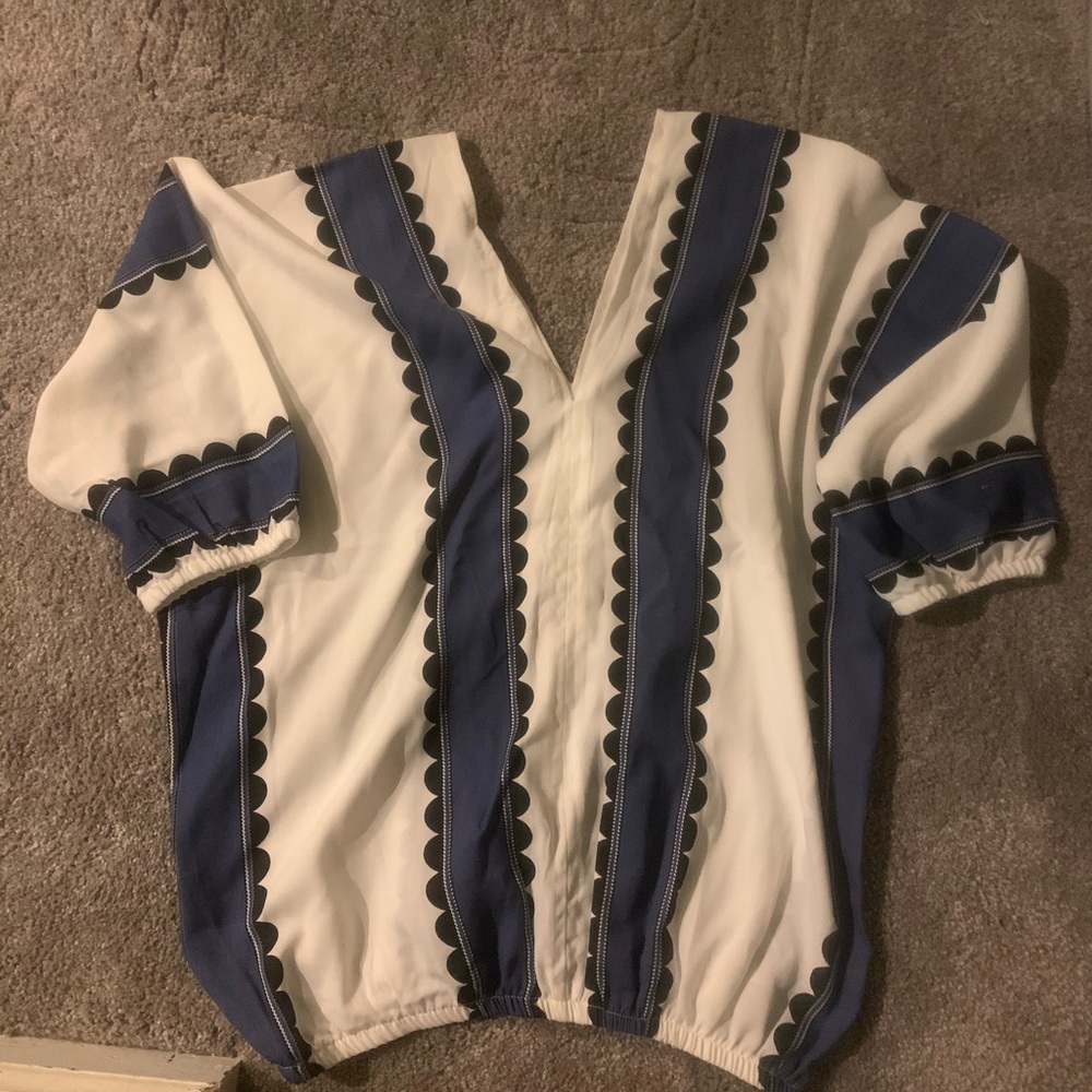 Beautiful top